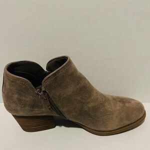 Fergie, Distressed Taupe Suede Ankle Booties, Size 8